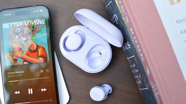 Bose offers its own voice control setup to make adjustments to music, volume and more without touching the earbuds.